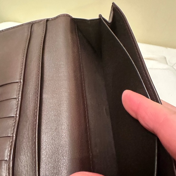 GUCCI Ssima GG wallet in EUC brown leather with monogram on leather see pic - Picture 7 of 10